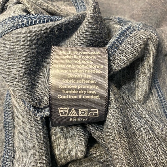 CHAMPION Womens Shirt Size L(12-14) Long Sleeve Striped Print Gray Active Top. - Picture 9 of 9